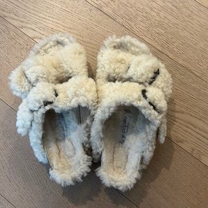 Shearling Birkenstocks 37
